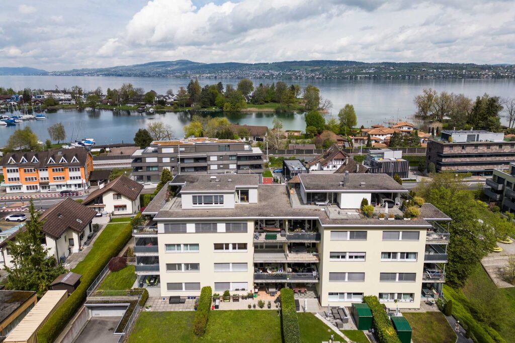 4.5-Zimmer-Wohnung in Bäch SZ | IMMOSEEKER.CH