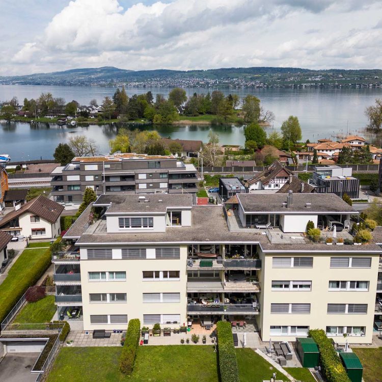 4.5-Zimmer-Wohnung in Bäch SZ | IMMOSEEKER.CH